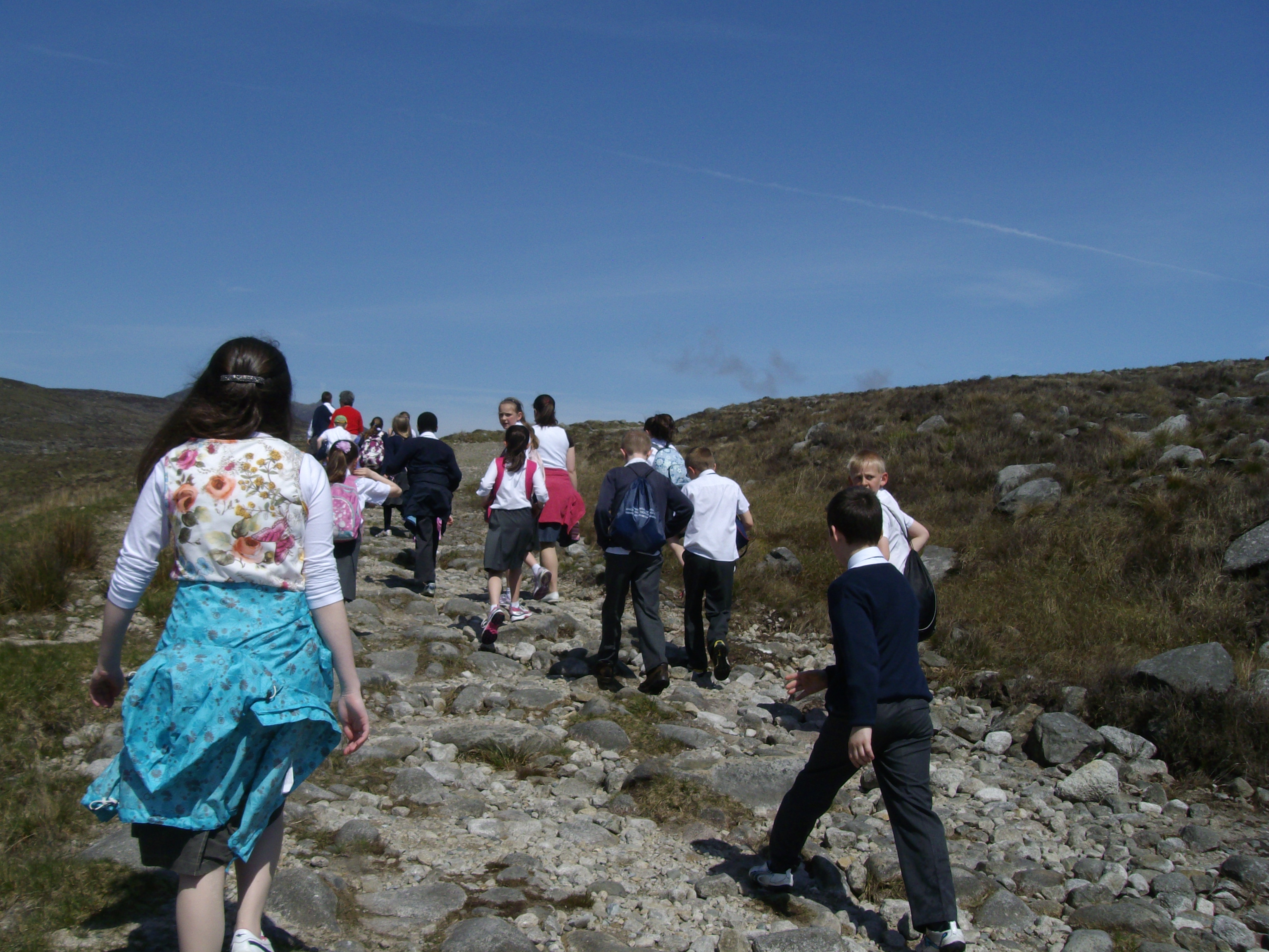 Key Stage 2 pupils head for Lough Shannagh